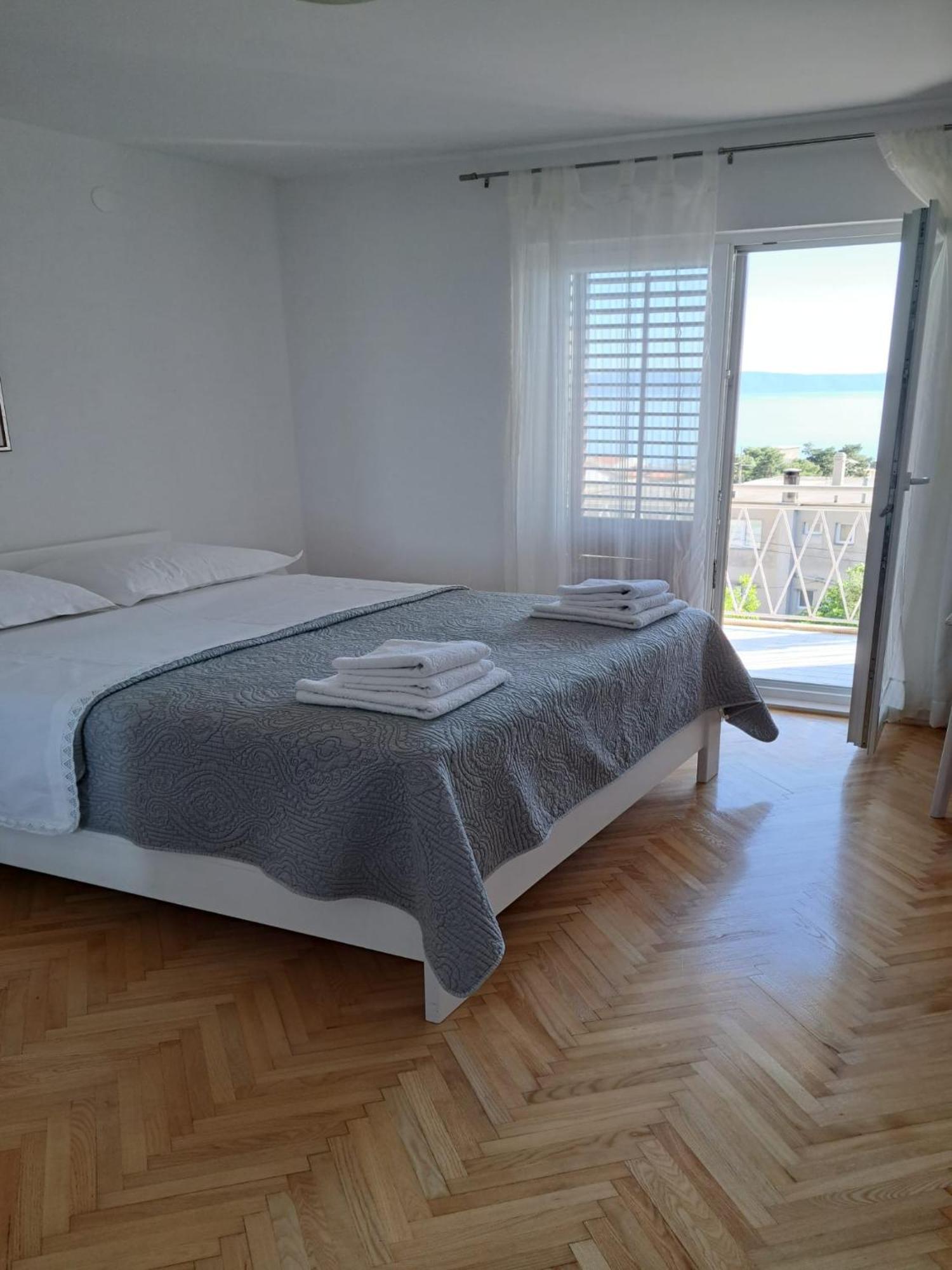 Apartman Adriatic Pavlinovic - Макарска Экстерьер фото